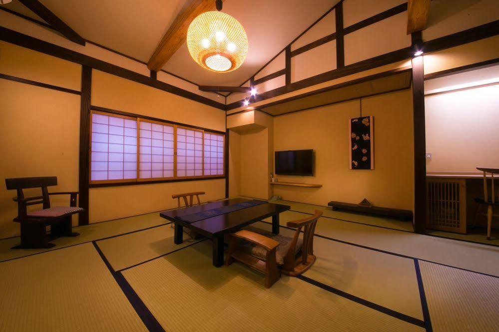 Hanaougi Bettei Iiyama Takayama  Exterior foto